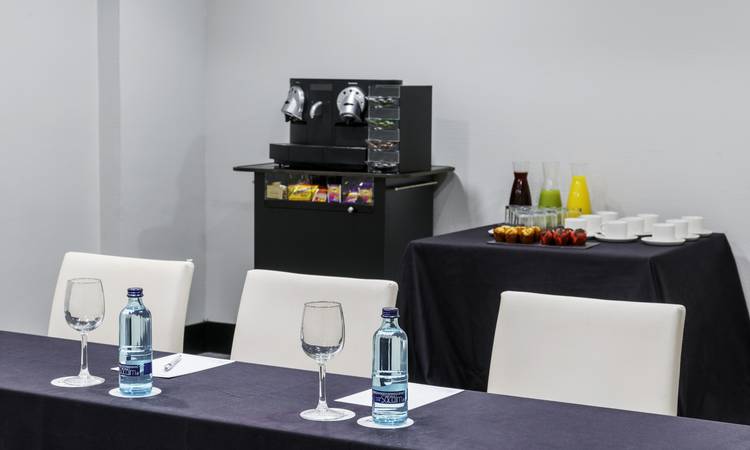 Saal Junta Ilunion Bilbao Hotel Bilbao Saal Junta Ilunion Bilbao Hotel Bilbao